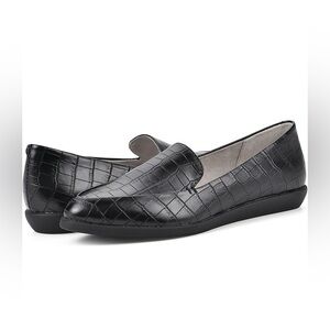 NWT Cliffs by White Mountain memory loafers